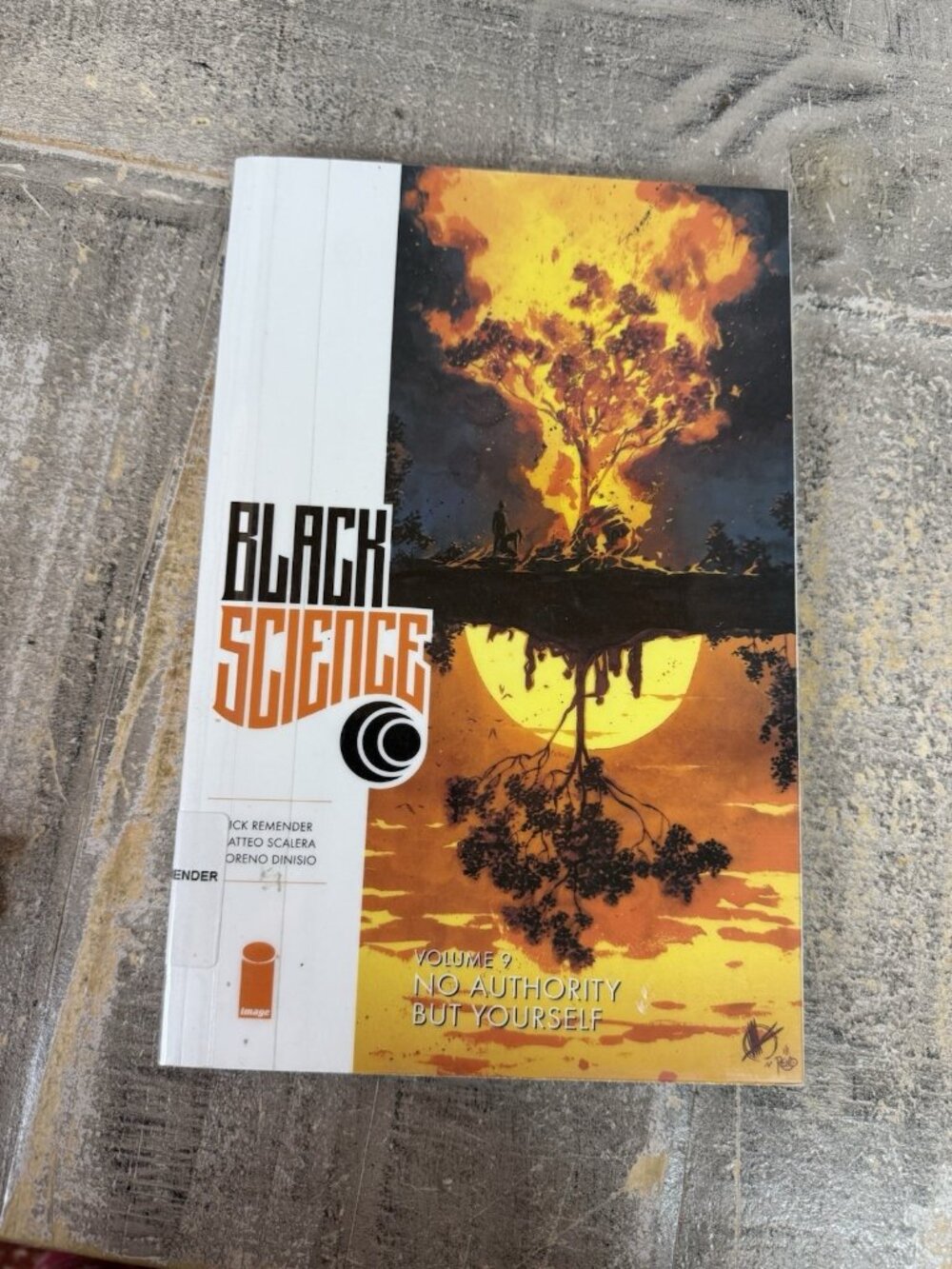Black Science #9 (Image Comics Malibu Comics October 2019)